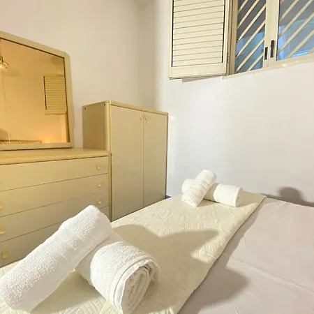 Baia Beverly 1-2 Gallipoli