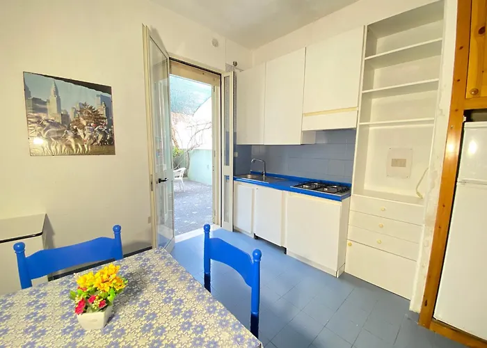 Apartment Baia Beverly 1-2