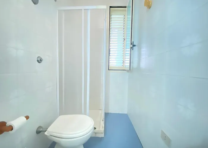 Baia Beverly 1-2 * Gallipoli